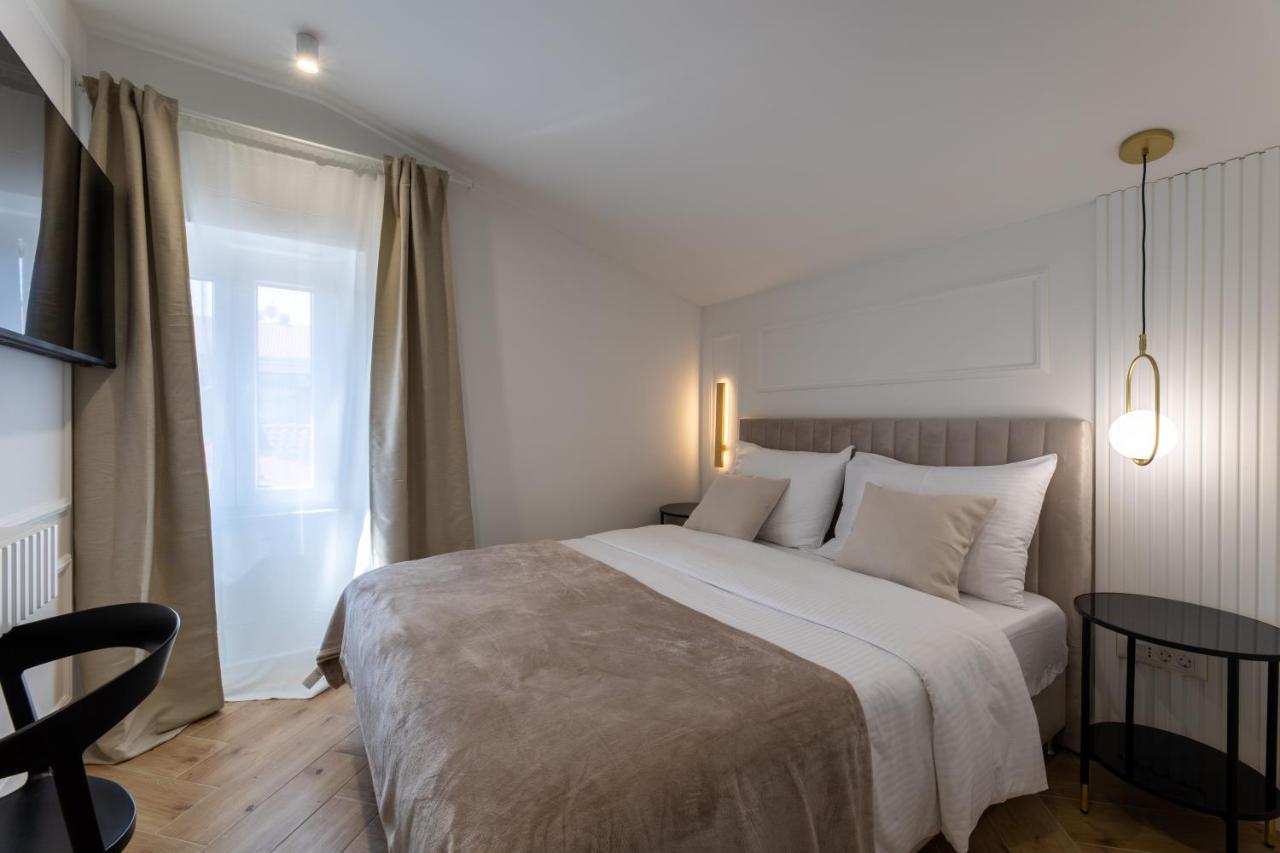 Palace Luxury Rooms Split Exterior foto